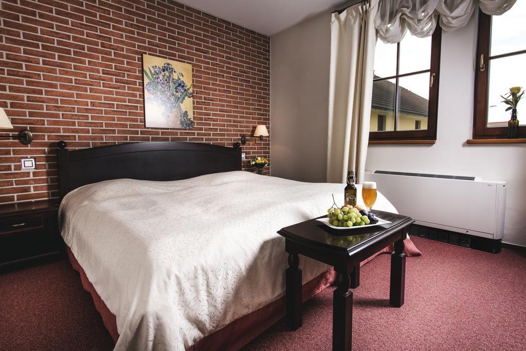 Hotel Purkmistr Plzeň Exteriör bild